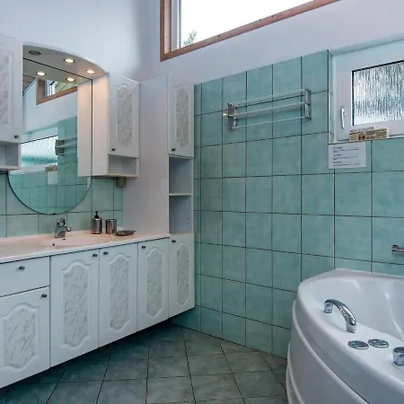 10 Person In Oksbol-by Traum * Oksbøl