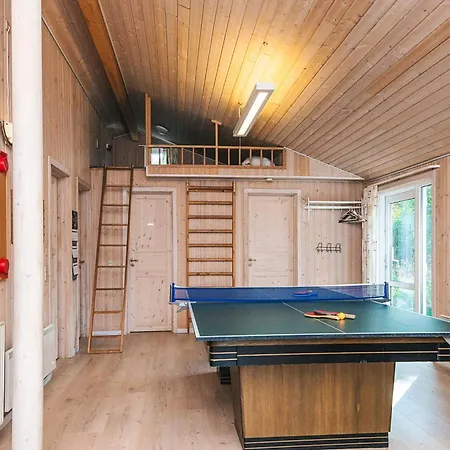 10 Person In Oksbol-by Traum Oksbøl