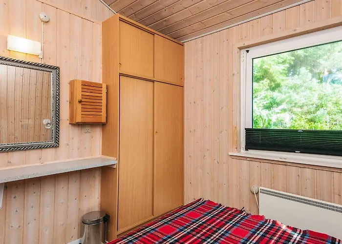 10 Person In Oksbol-by Traum Oksbøl